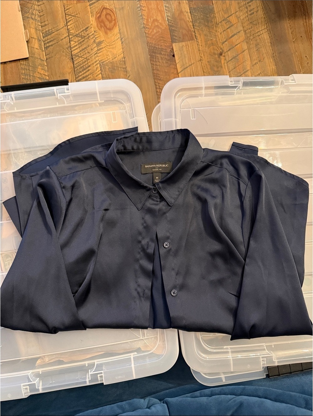 Banana Republic Navy Silky Button-Down Shirt - Ss M
